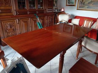 Tavolo in legno massello