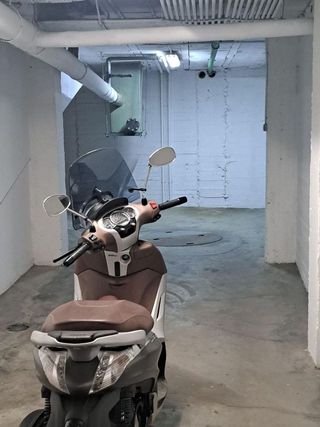 Garaje en venta en Camas