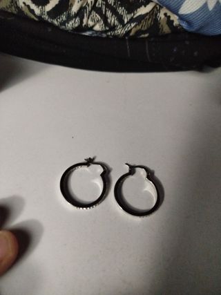 Pendientes de aro plateados