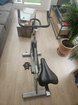 Bicicleta Spinning BH