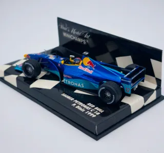 RED BULL SAUBER PETRONAS C 18 1999 1/43 MINICHAMPS
