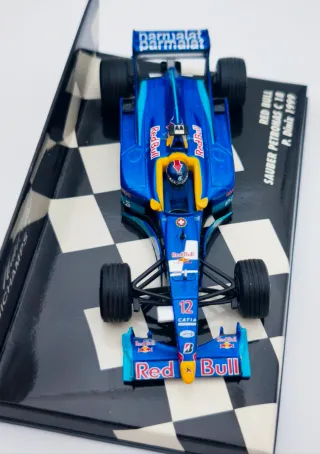RED BULL SAUBER PETRONAS C 18 1999 1/43 MINICHAMPS