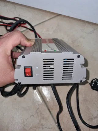 Caricabatterie per moto