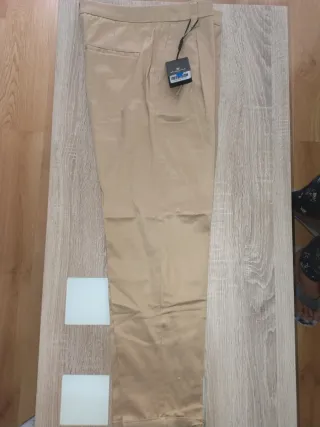 Pantalón Massimo Dutti Beige Talla 38