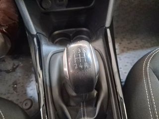 Peugeot 2008 Active BlueHDI 100 S&S BVM6