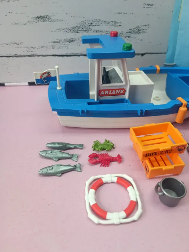 Barco de pesca Ariane Playmobil 5131