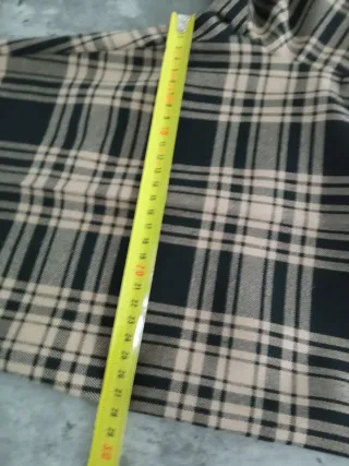 Pantaloni donna fantasia a quadri beige e neri