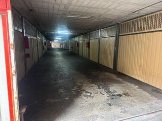 Garaje en venta en General Dávila en Santander
