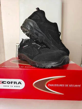 Zapatos de seguridad COFRA negros