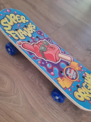Monopatín skate CB Riders para niños