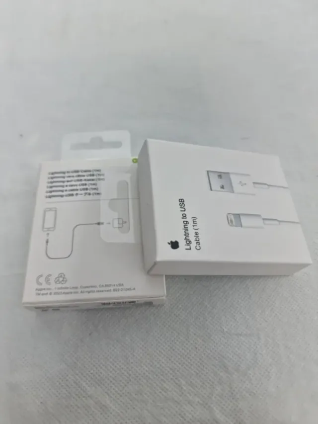 Cargador iPhone 1 por 7€