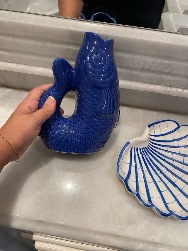 Dos esculturas decorativas