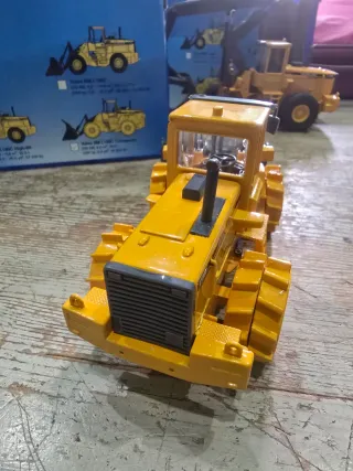 Volvo BM L180C Pala Cargadora 1:50 Scoop