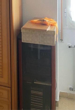 Armario cadena música