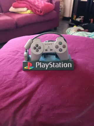 Mando PlayStation one Original Sony +
Soporte
