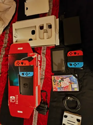Nintendo Switch Roja y Azul
