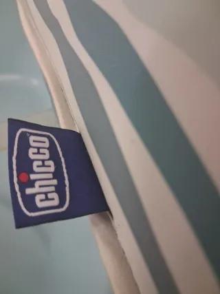 Bañera cambiador bebé y termómetro de agua.