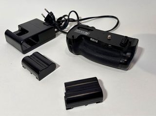 Nikon F750 + Nikkor 24-85