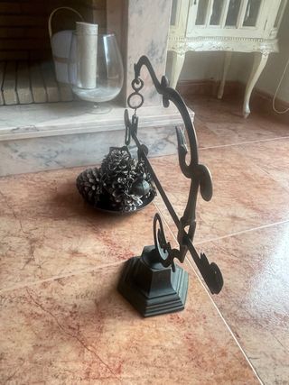 Balanza antigua decorativa,