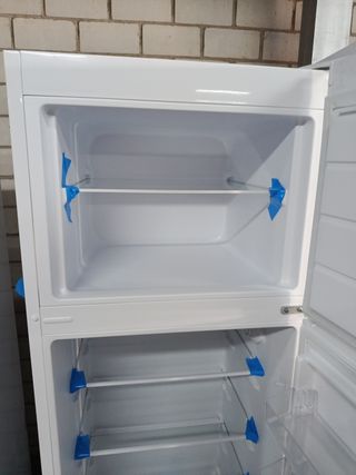 Nevera 175x60 Nueva tara estética