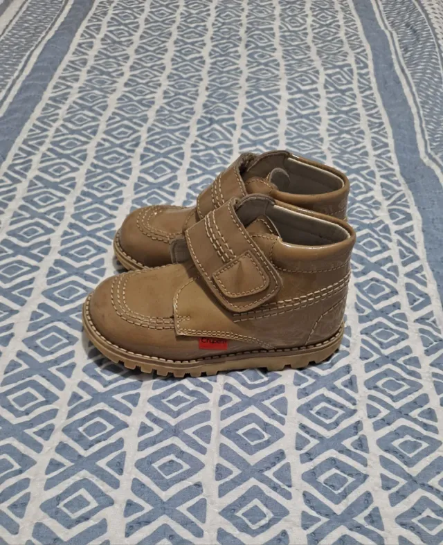 Botines niño talla 22