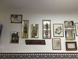 Set di specchi e pubblicità per bevande