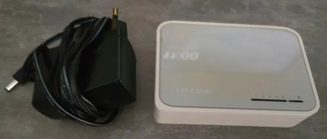 Switch Hub TP-Link TL-SF1005D 10/100Mbps