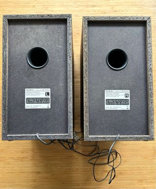 Equipo Audio Sony con Altavoces