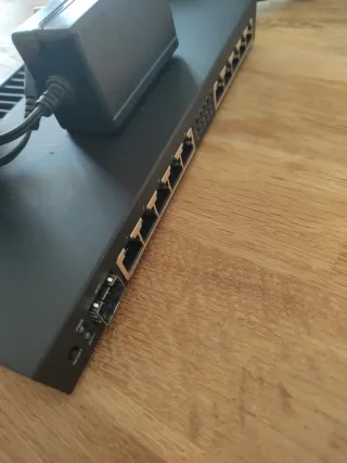 Mikrotik RouterBOARD RB4011