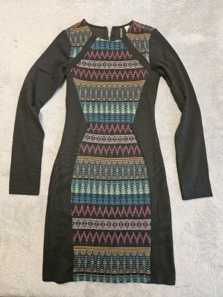 Vestido fiesta ajustado estampado