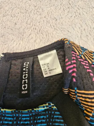 Vestido fiesta ajustado estampado