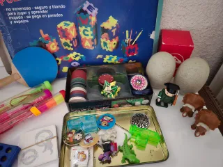 Lote de juguetes variados