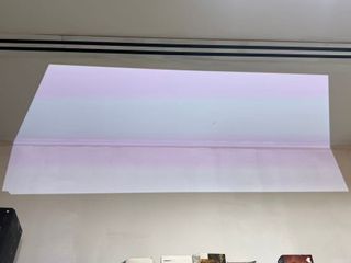 Xiaomi Mi Smart Proyector ,tiene punto blanco