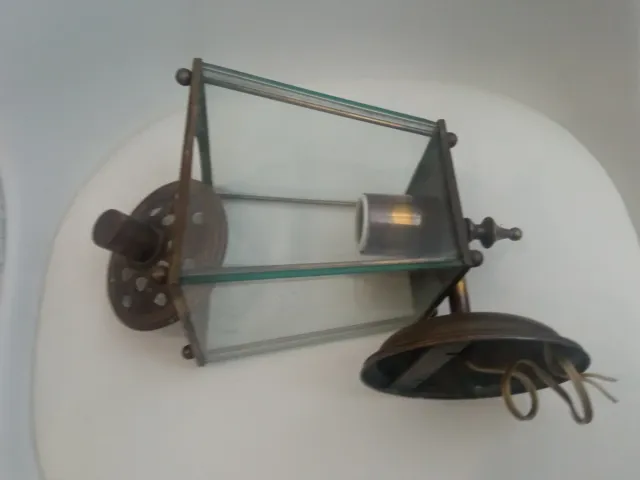 Farolillo de pared cristal y metal