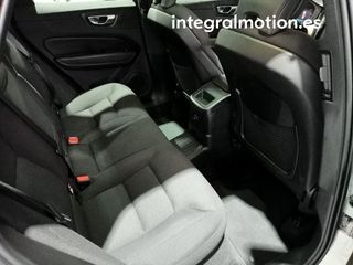 Volvo XC60 2.0 T6 AWD Recharge Inscription Auto