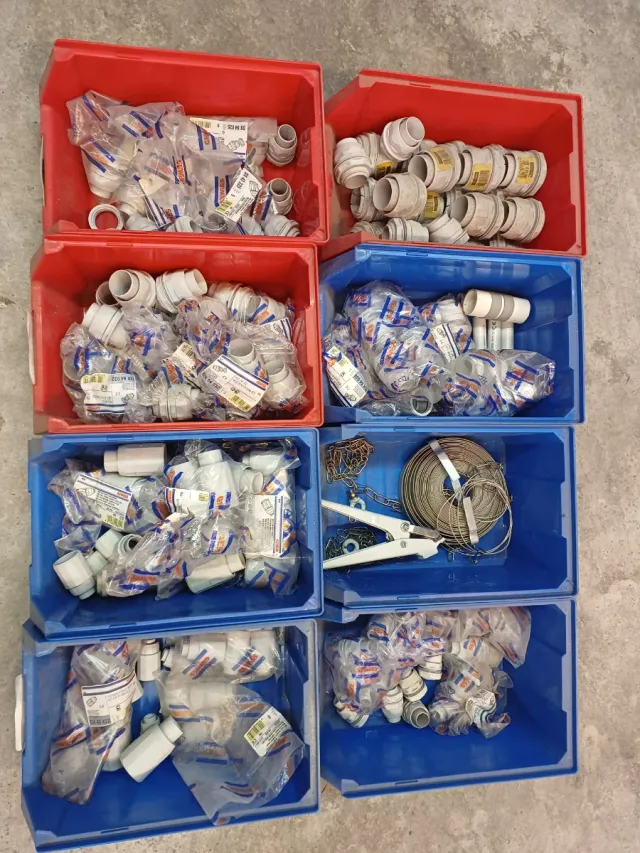 Lote material fontanería PVC