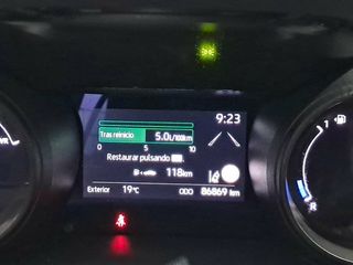 Toyota Yaris Cross 1.5 120H Business Plus