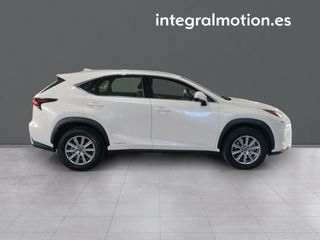 Lexus NX 2.5 300h Business Navigation 2WD