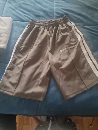 Palm Angels Bermuda Shorts Gris Blanco