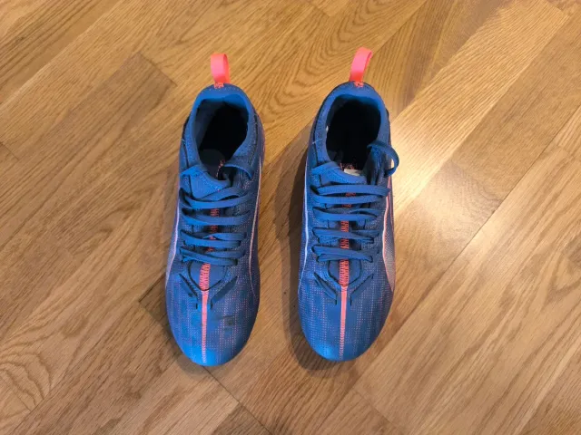 Botas Fútbol Niño Puma Ultra 5 Match MG