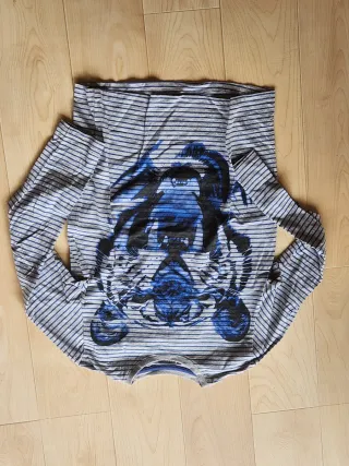 Camiseta manga larga con estampado de tigre