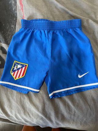 Pantalones cortos Atlético de Madrid talla 5-6 año