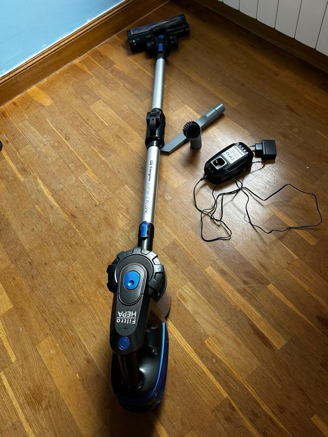 Aspirador escoba 29.6V HEPA. Orbegozo
