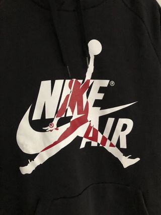 Sudadera Jordan Negra con Logo