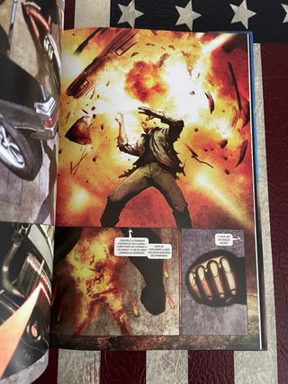 2 CÓMICS IRON MAN. 1 DE REGALO.