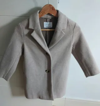 Abrigo Zara niña 6-7 años