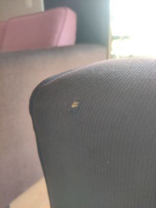 2 Sofás: uno de 3 plazas y otro de 2