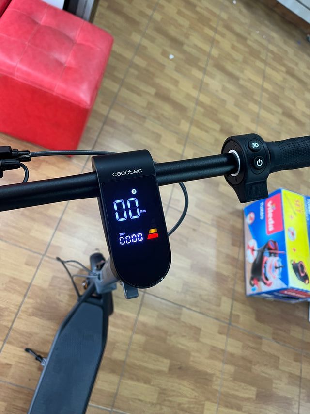 Patinete Eléctrico Cecotec D20