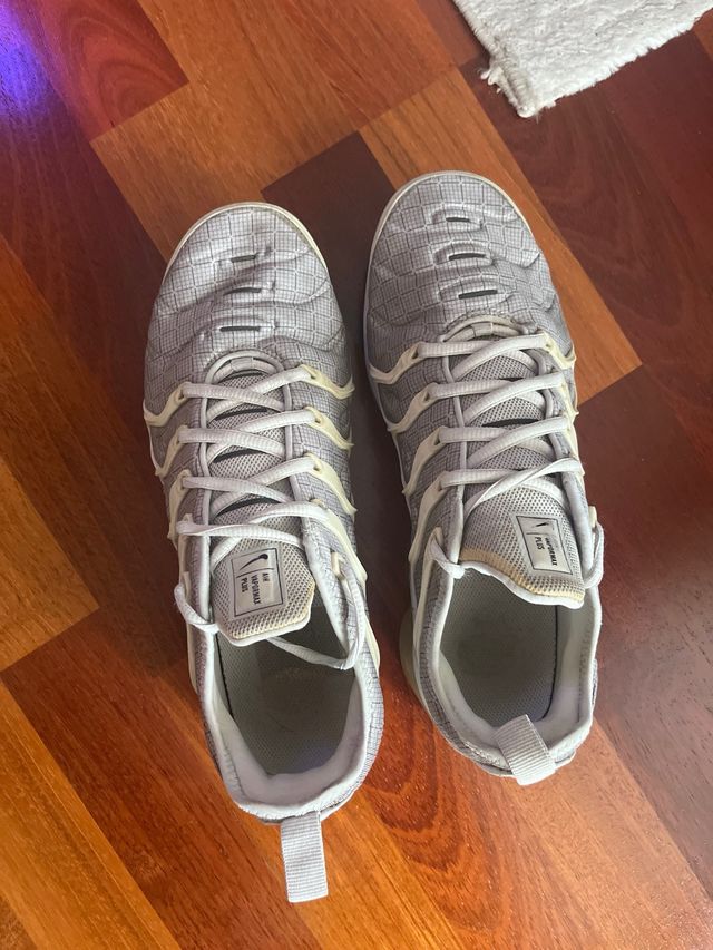 Nike Air Vapormax Plus Beige/Gris/Blanco