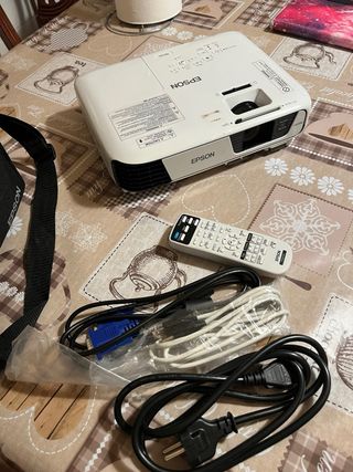 Proyector Epson Negro